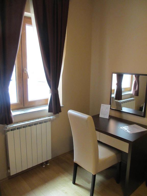 Apartments Manjan Krasno Polje Rom bilde