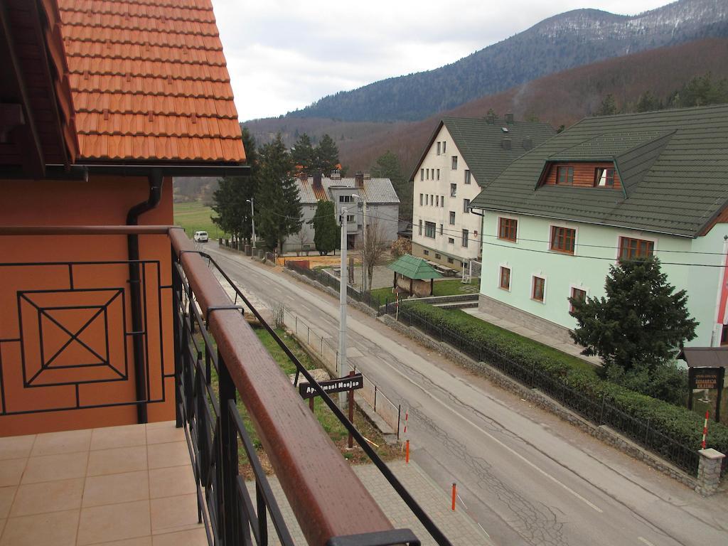 Apartments Manjan Krasno Polje Rom bilde
